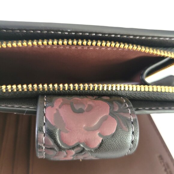 Coach CCR20 Medium Corner Zip Floral Print Bifold Wallet Pebbled Leather Wine - Picture 7 of 7